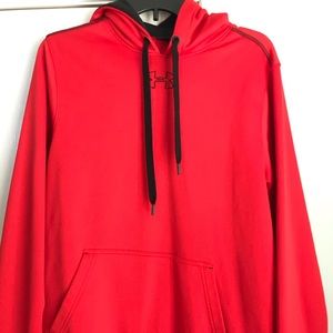 Under Armour Medium hooded sweatshirt